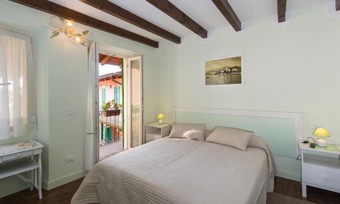 Carciano Bed & Breakfast | Child-Friendly B&B Casa del Lago with 9.4/10 Guest Rating