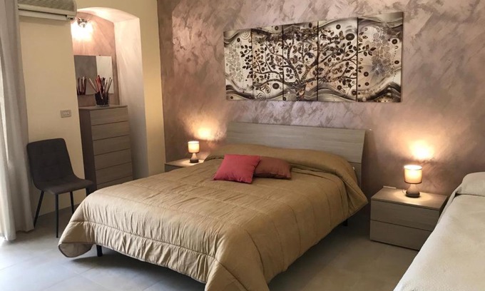 Ginosa Bed & Breakfast | Pet-Friendly B&B Casa Elisabetta with Private Pool & Hot Tub