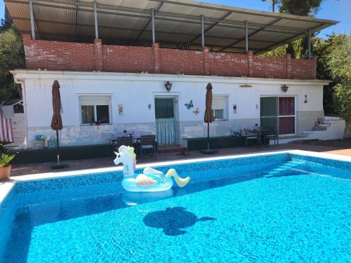 Pinos de Alhaurin Bed & Breakfast | Discover B&B Casa Rubí: Oceanfront Retreat with Pool