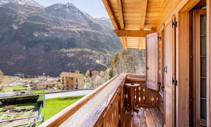 Varzo Bed & Breakfast | Top-Rated B&B Chalet Il Picchio with Breakfast & Accessibility