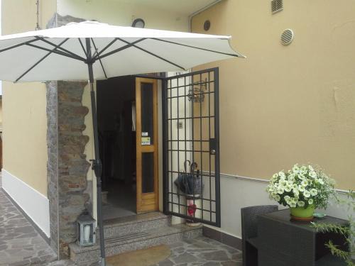 Lovoleto Bed & Breakfast | Top-Rated B&B Ciccilia: Family-Friendly Comfort Awaits