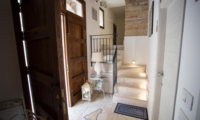 Cinisi Bed & Breakfast | Pet-Friendly B&B Cinisi Vacanze 2.0 with Great Reviews