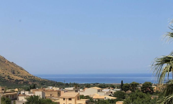Castelluzzo Bed & Breakfast | Guest Rated 10/10 at B&B Coppola with Breakfast & Kitchen