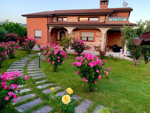 Matrice Bed & Breakfast | Guest Rated 9.5 - B&B da Mary with Pool & Restaurant