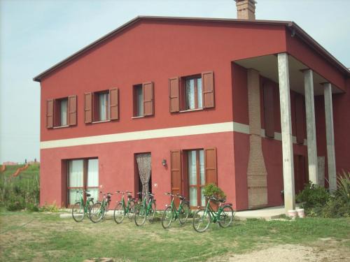 Taglio di Po Bed & Breakfast | Pet-Friendly Retreat at B&B Da Toni: Great Guest Rating