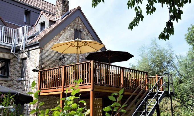 Mal Bed & Breakfast | Top-Rated B&B De Dubbelmolen with Family-Friendly Amenities