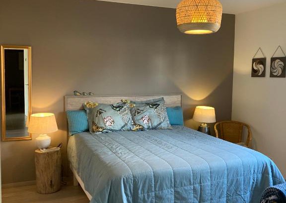 Wortel Bed & Breakfast | Top-Rated B&B De Grote Plaats with Breakfast & Family Amenities