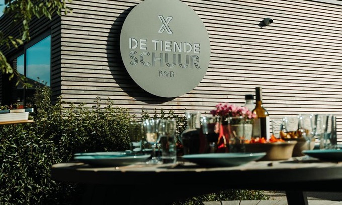 Evergem Bed & Breakfast | Top-Rated B&B De Tiendeschuur with Delicious Breakfast