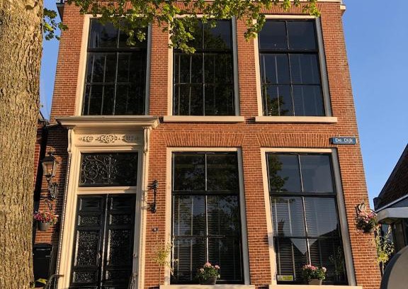 Dokkum Bed & Breakfast | Experience B&B Diepzicht: Perfect Stay with Breakfast Included