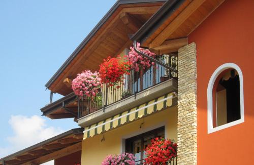 Roccabruna Bed & Breakfast | Guest Rated 9.2: Family-Friendly B&B Doria Valle Maira