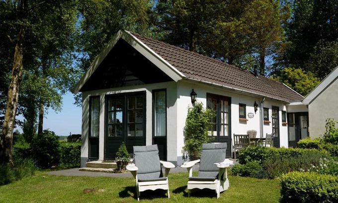 Buinerveen Bed & Breakfast | Guest Rated B&B Droom 44 with Delicious Breakfast Included