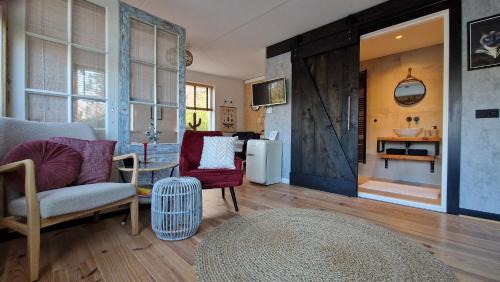 Den Helder Apartment | Discover B&B Duinbrink: Poolside Paradise with Breakfast