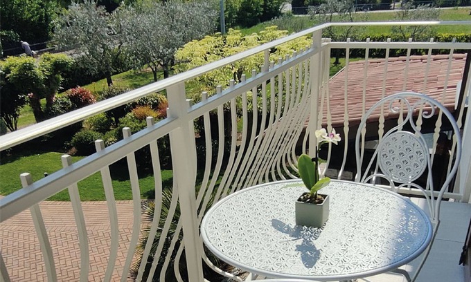 Lonato del Garda Bed & Breakfast | Unforgettable B&B Erilla: Family-Friendly with Breakfast