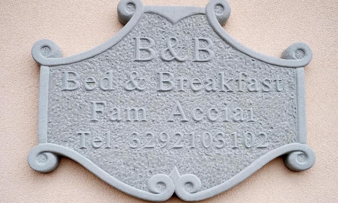 Corrubbio di Negarine Bed & Breakfast | Discover B&B fam. ACCIAI: Pet-Friendly & Family-Oriented Stay
