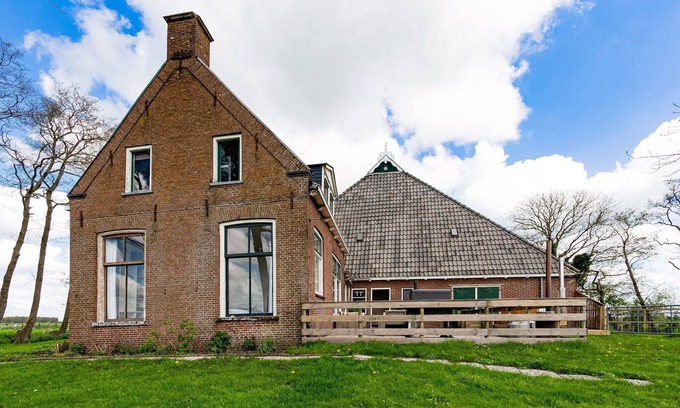 Suwald House | B&B farm GRUTSK in Suwald with its own harbor