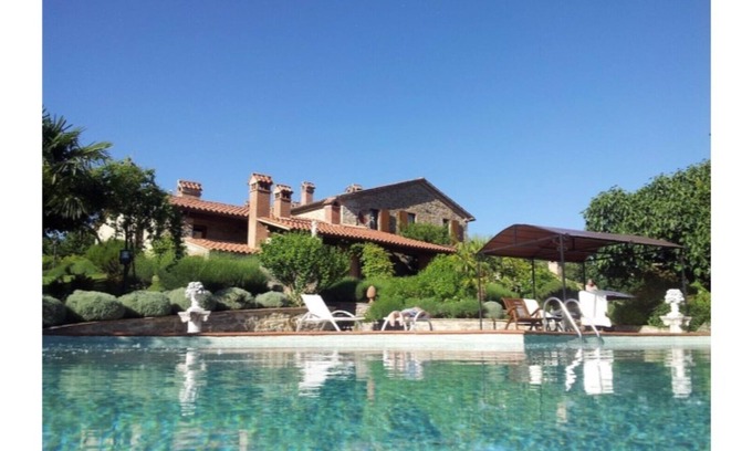 Montegabbione Apartment | Discover B&B Fonte Magia - Cozy Millefiori Apartment