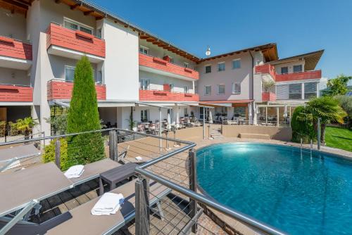 Tramin Hotel | Discover B&B Garni Erika: Rated 8.8 with Ocean View!