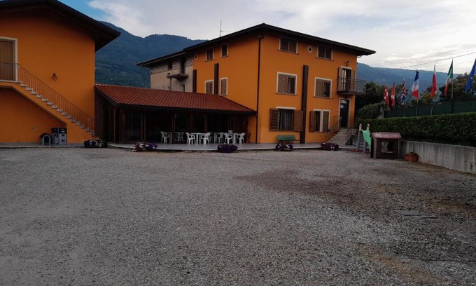 Roccadaspide Bed & Breakfast | Cozy B&B Gege' - Family-Friendly with Breakfast & Pets