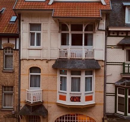 Westende Hotel | Unique B&B Geste d' Alice with On-Site Restaurant & High Rating