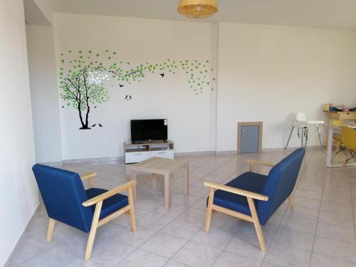 Gizzeria Bed & Breakfast | Guest Rated: B&B Ginevra with Ocean Views & Family Amenities