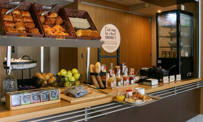 Gemenos Hotel | Comfortable B&B HOTEL Aubagne Gémenos with Spa and Breakfast