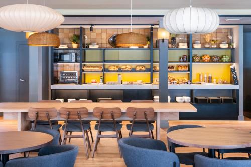 Mollet del Valles Hotel | Pet-Friendly B&B HOTEL Barcelona Mollet with Great Amenities