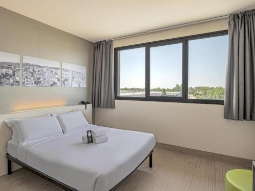 Castel Maggiore Hotel | Convenient B&B Hotel Bologna with Pet-Friendly Amenities