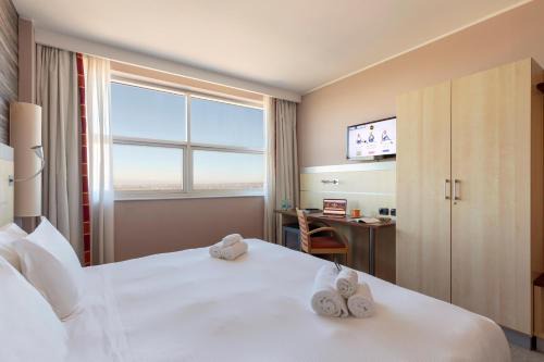Roreto Hotel | Discover Comfort at B&B Hotel Cherasco Langhe – 4 Stars