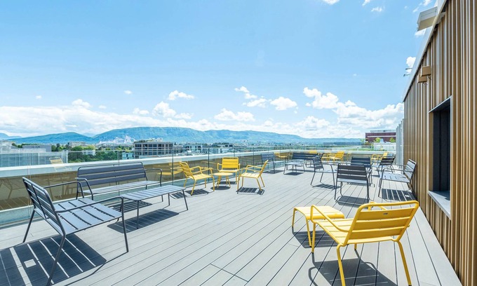 Vernier Hotel | Comfortable B&B HOTEL Geneva Airport with Spa & Breakfast
