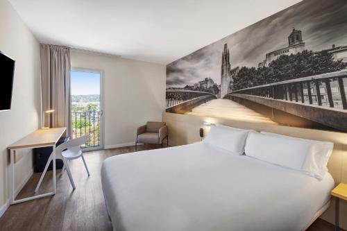 Salt Hotel | Pet-Friendly B&B HOTEL Girona 3 with Great Amenities