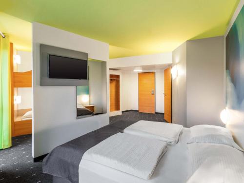 Krefeld Hotel | Comfortable Stay at B&B Hotel Krefeld - Pet Friendly & Breakfast