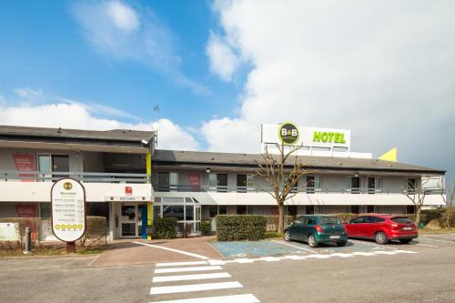 La Queue-en-Brie Hotel | Pet-Friendly B&B HOTEL La Queue En Brie for Family Stays