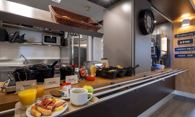 Angoulins Hotel | Cozy B&B HOTEL La Rochelle with Breakfast & Family-Friendly Perks