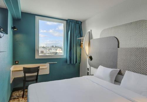 Saint-Victor Hotel | Comfortable B&B HOTEL Montluçon Saint-Victor with Ocean Views