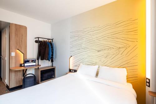 Bagnolet Hotel | Discover B&B HOTEL Paris Porte de Bagnolet: Family Friendly Stay