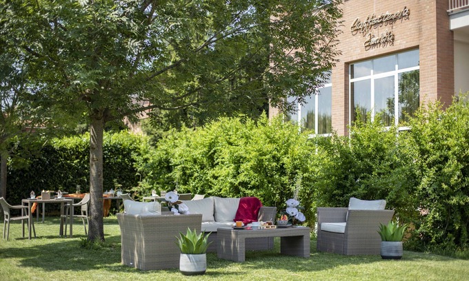 Reggio nell'Emilia Hotel | Discover Hotel Remilia: Relaxing Spa and Family-Friendly Stays