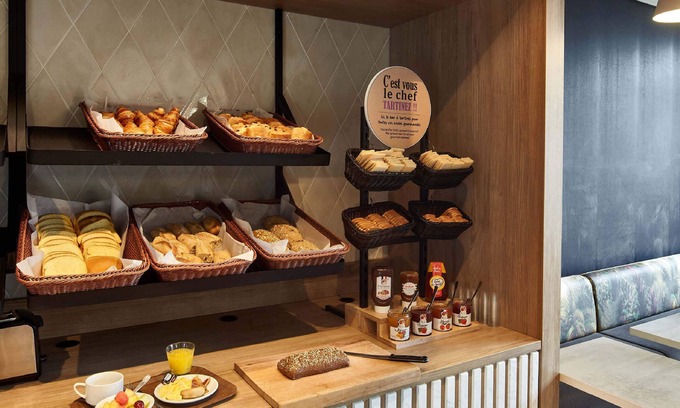Muire - Haubette Hotel | Guest Rated 8.4: Qualys Hôtel Reims Tinqueux Awaits You