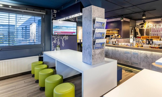 Kaninchenberg Hotel | Child-Friendly Ibis Budget Saarbruecken Ost - Rated 10/10