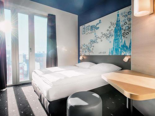 Ulm Hotel | Cozy B&B Hotel Ulm with Pet-Friendly Amenities and Dining