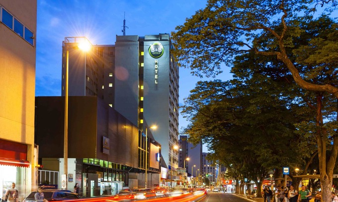 Centro Hotel | Comfortable B&B Hotels Uberlândia with Breakfast & Accessibility