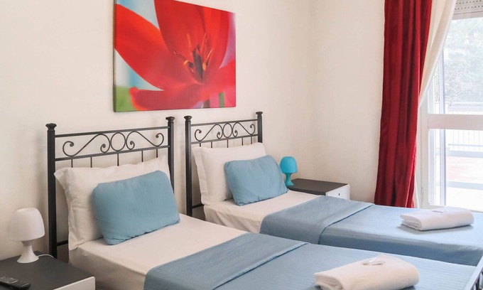 Gioia Bed & Breakfast | Cozy B&B I Am Here - Gioia 66 with Spa & Breakfast