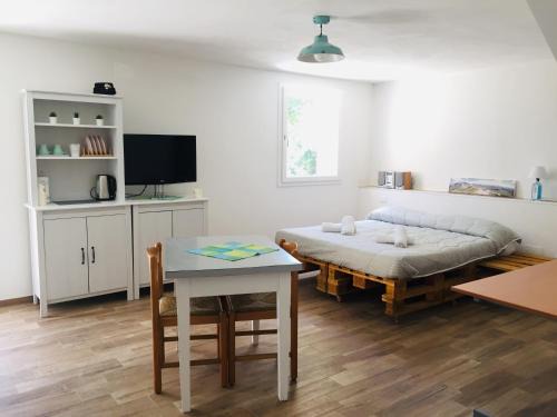 Farne Bed & Breakfast | Pet Friendly B&B I Falchi Pellegrini - Guest Rated 9/10