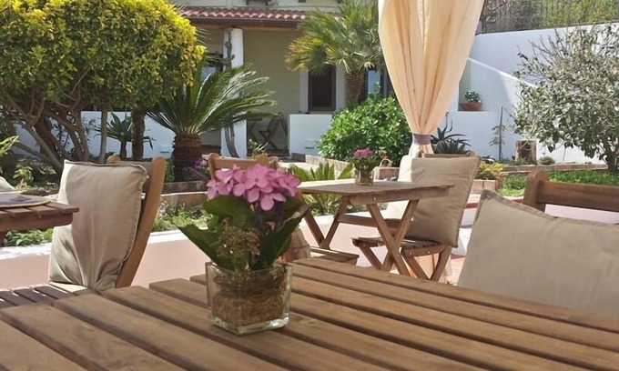 Lipari Historic Centre Bed & Breakfast | Guest Favorite: B&B Il Cappero with Breakfast & Family Amenities