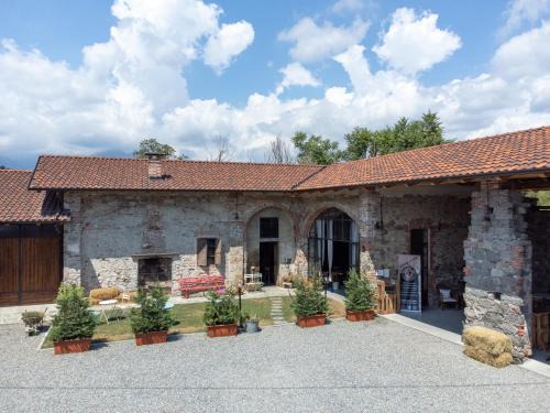 Biella Bed & Breakfast | Pet-Friendly Retreat at B&b Il Cortile - Rated 9.4/10