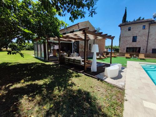 Jesi Bed & Breakfast | 10/10 Guest Rated B&B il Fienile del Borgo – Pet Friendly