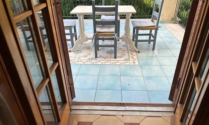 Portici Bed & Breakfast | Guest Rated B&B Il Nido: Family-Friendly with Breakfast