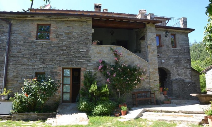 Sansepolcro Bed & Breakfast | Discover B&B Il Palazzo: Guest Rated 10/10, Pet Friendly