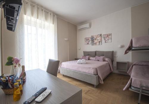 Portici Bed & Breakfast | Family-Friendly Retreat at B&B Il Quadrifoglio Awaits