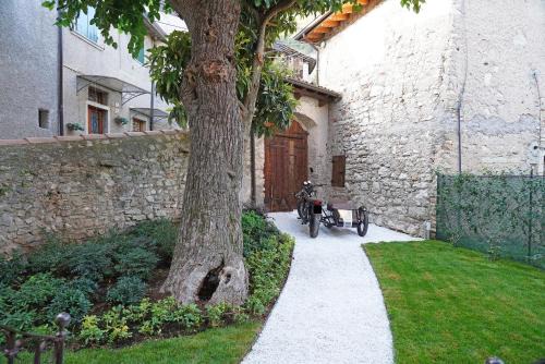 Fornico Bed & Breakfast | Discover B&B Il Sogno nel Borgo: Pet & Child Friendly Retreat