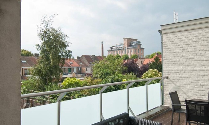 Kristus-Koning Bed & Breakfast | Cozy B&B InnBrugas: Family-Friendly with Spa & Dining